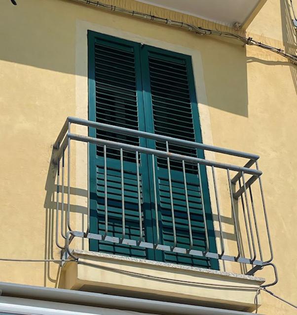 Hotel Danio Lungomare Alassio Exterior photo