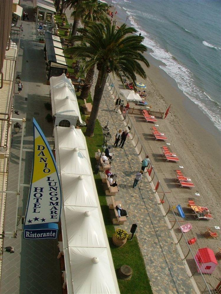 Hotel Danio Lungomare Alassio Exterior photo